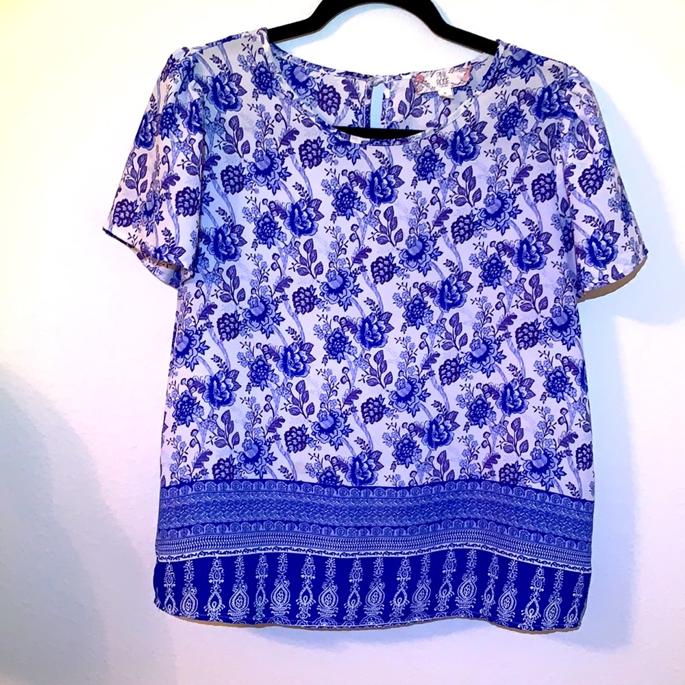 Blue Floral Top💙
